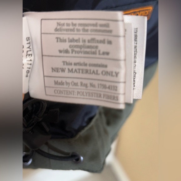 Obermeyer Tuscany II Jacket Women's Winter Jacket, Black, W12 - Picture 9 of 16